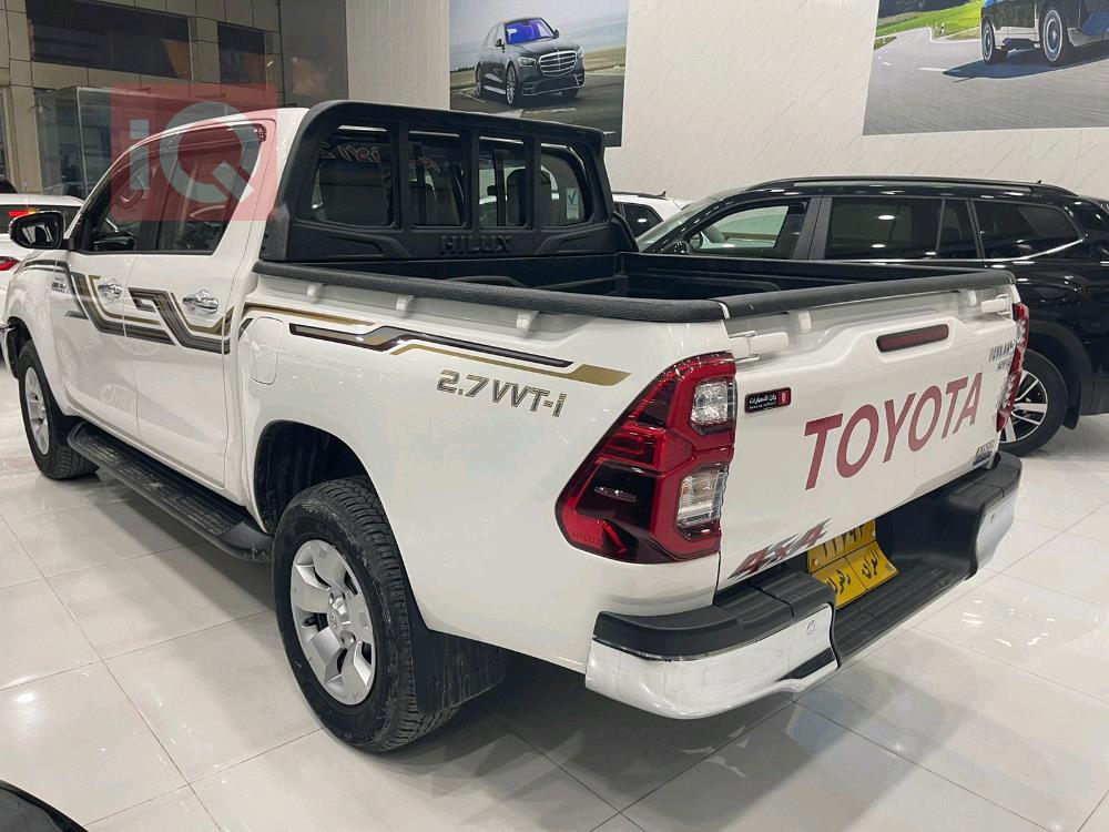 تويوتا هايلوكس